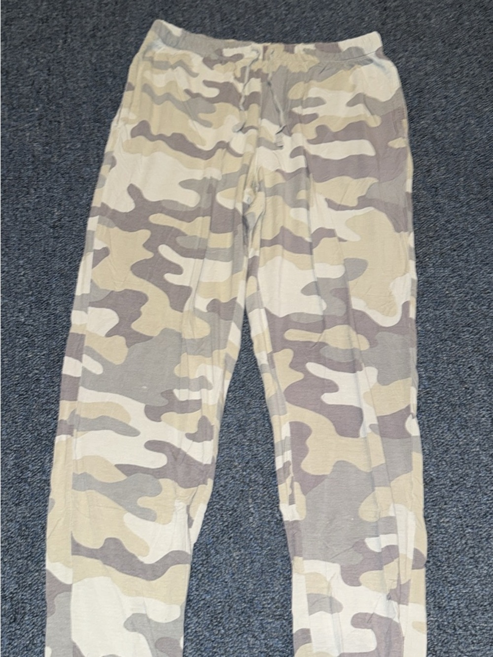 Jasmine & Ginger Beige and Gray Camo Lounge Pants